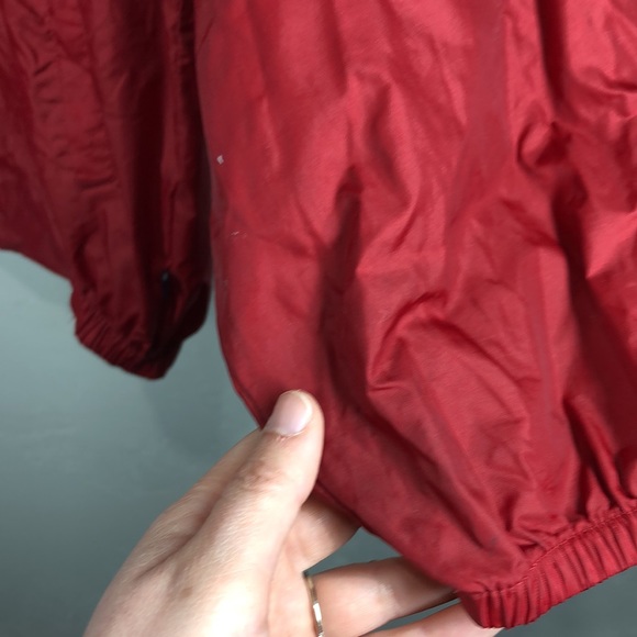 Gap red hooded lightweight jacket size L/XL - Picture 7 of 12